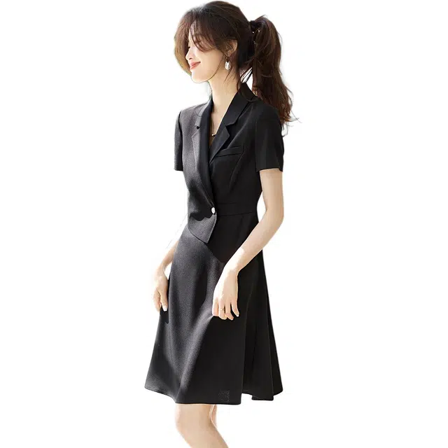 沫晗依美 高智职场轻商务通勤感西装假两件马甲收腰设计感短袖连衣裙 女款 黑色
