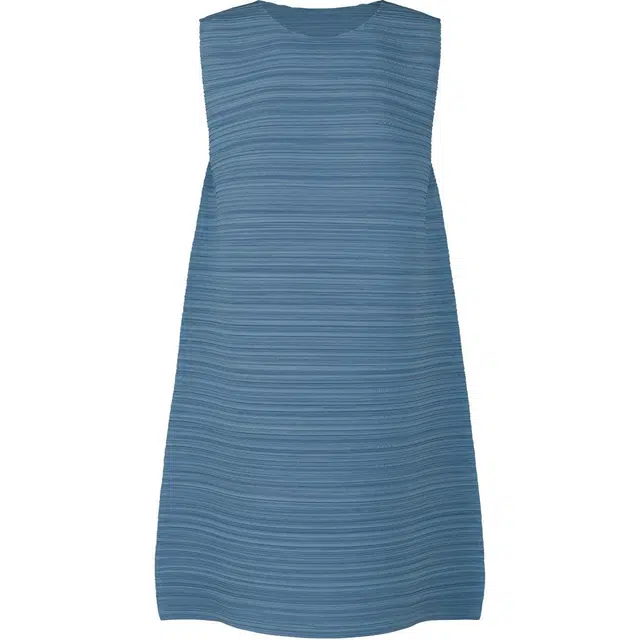 PLEATS PLEASE ISSEY MIYAKE