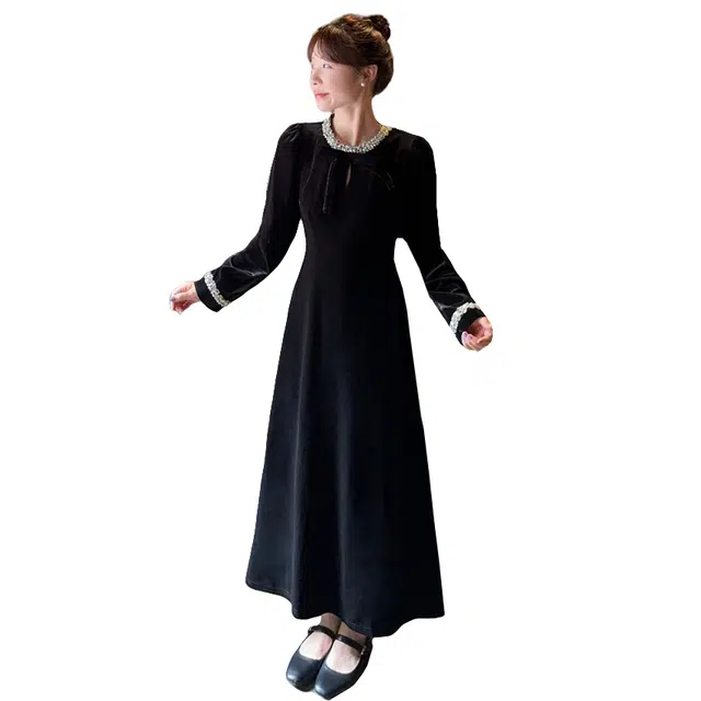 涂诗菲 法式气质复古氛围感蝴蝶节系带重工镶钻丝绒收腰长袖连衣裙 女款 黑色