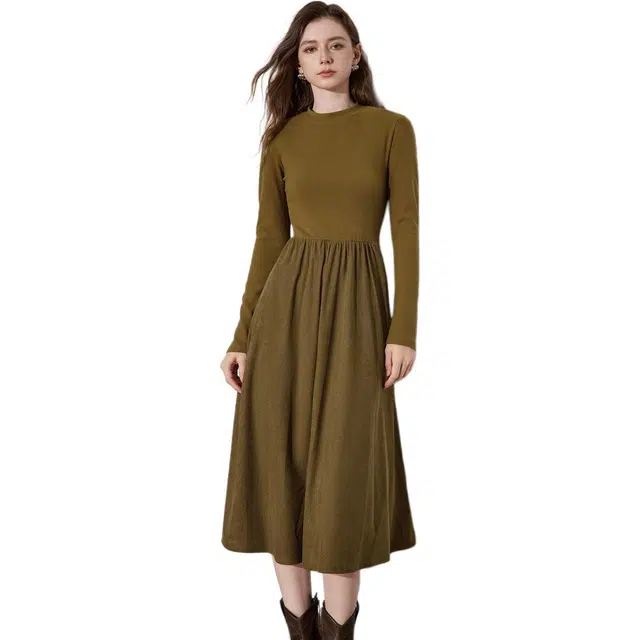 初语 气质黑色拼接连长袖连衣裙中长舒绒灯芯绒保暖长裙子 女款