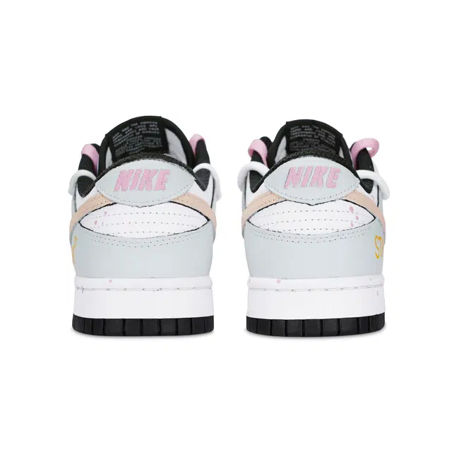 Nike Dunk "Black White Panda"