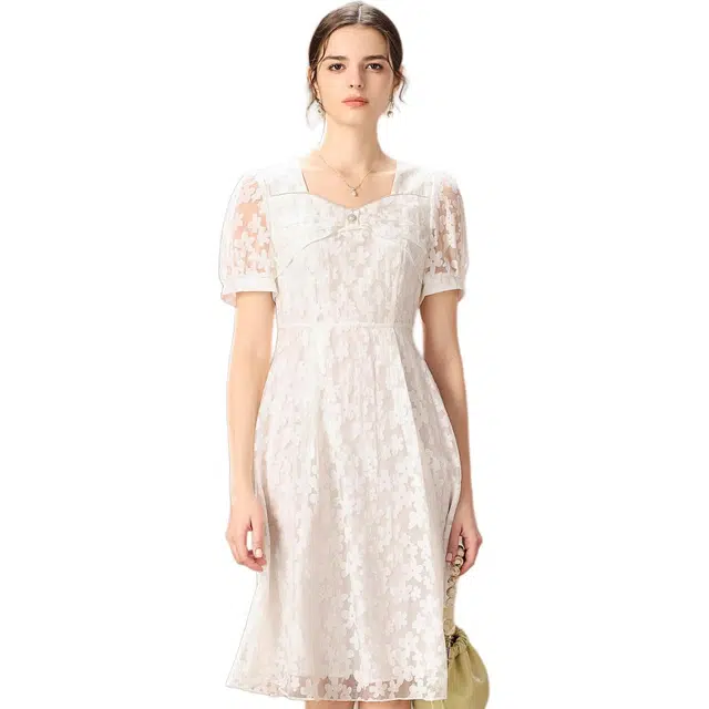粉红玛琍 法式浪漫舒适短袖连衣裙 女款 白色