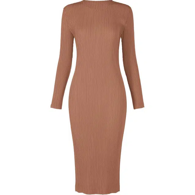 ISSEY MIYAKE HATCHING