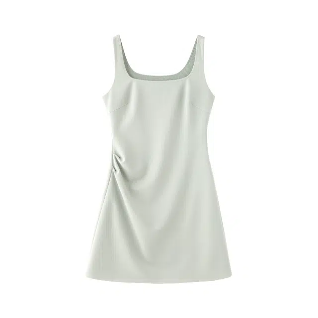 花栗鼠小姐 悠闲慢节奏 休闲慵懒风优雅方领宽肩带修身捏褶收腰遮肉显瘦吊带连衣裙 女款