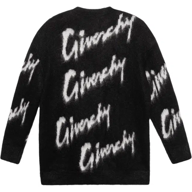 Givenchy SS23 LogoV