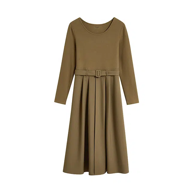 茵曼 针织拼接圆领宽松百褶中长裙长袖连衣裙 女款 深军绿