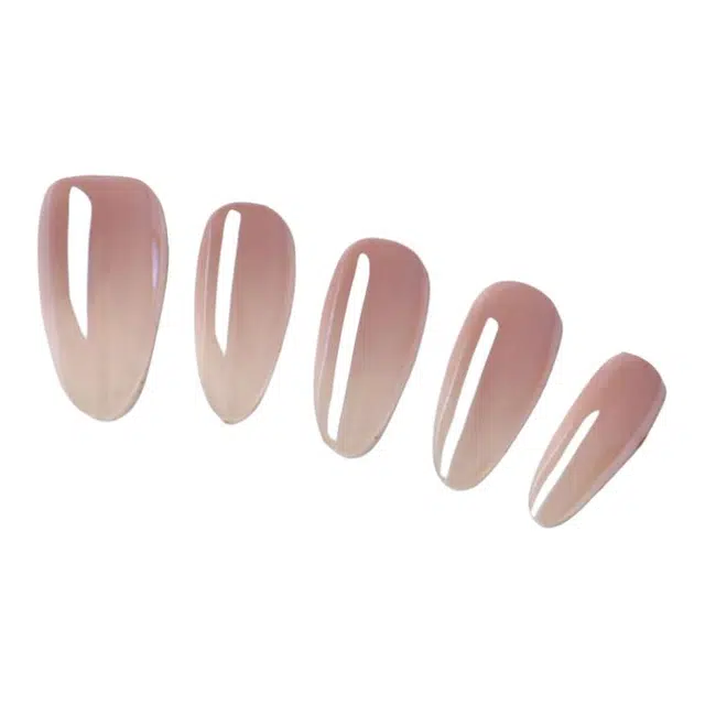 计轩 显白甘露寺  穿戴甲 椭圆粉色裸色 纯欲