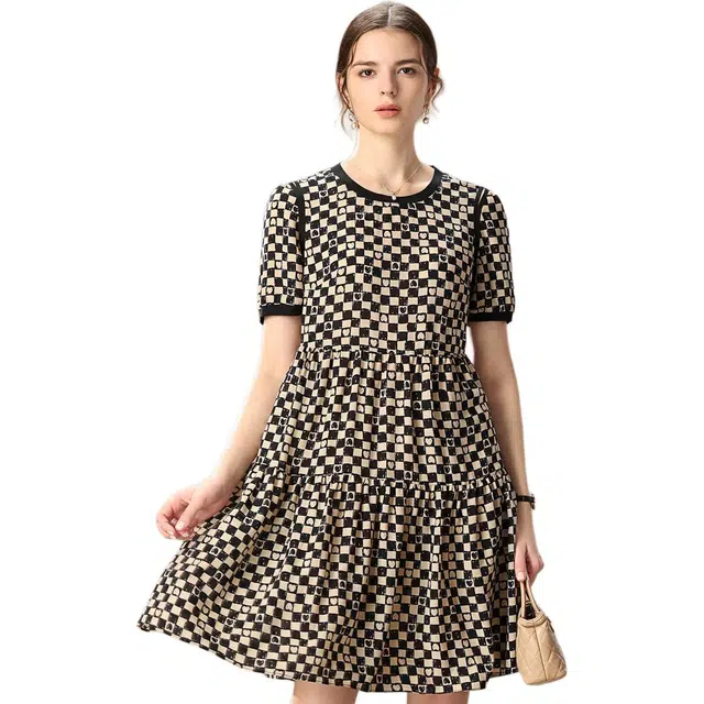 粉红玛琍 春 格子印花短袖连衣裙 宽松 女款 棋盘格