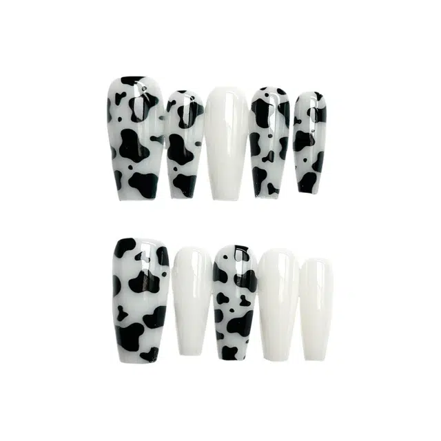 计轩 奶牛花纹  穿戴甲 长款白色晕染 可爱