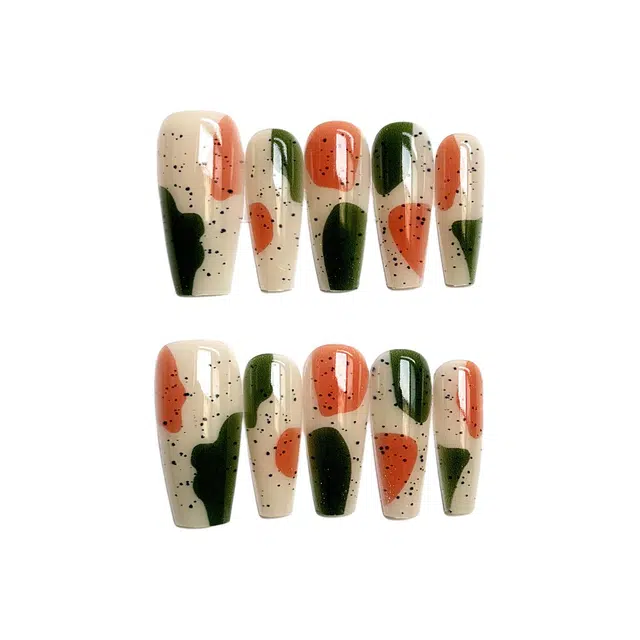 计轩 小清新芭蕉点点  穿戴甲 方型杏色渐变 可爱