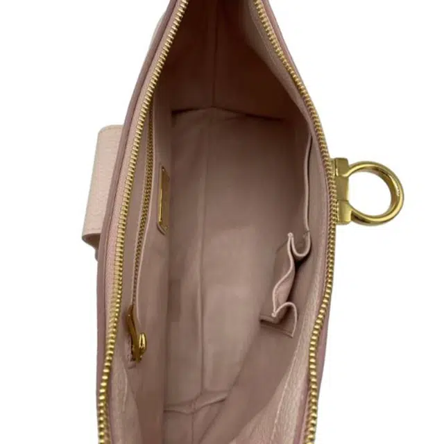 FERRAGAMO