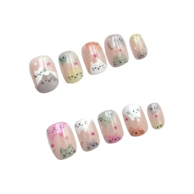 计轩 彩色卡通涂鸦  穿戴甲 短方拼色跳色 可爱