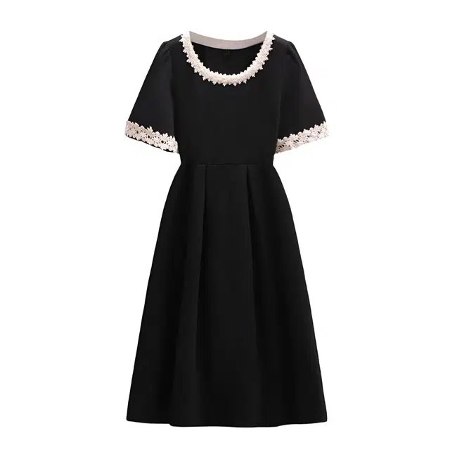 怪力萝莉 法式赫本风女夏季收腰显瘦遮肚高级感小黑裙子短袖连衣裙 女款