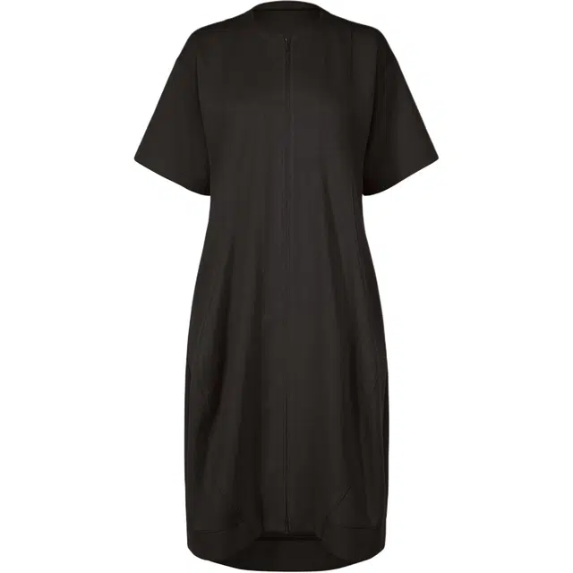 ISSEY MIYAKE