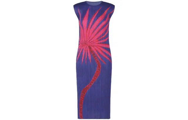 PLEATS PLEASE ISSEY MIYAKE