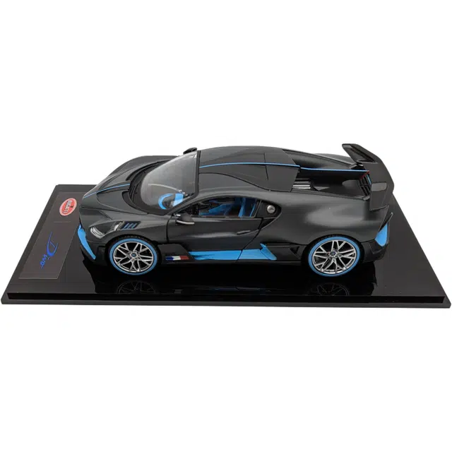 Maisto 124Bugatti