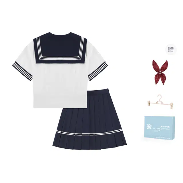 冰淇淋与鲸 夏季 学院风穿搭甜美原创日系校供感海军领纯色制服 女款 白拼绀短袖水手服上衣+带襟线百褶裙  买赠送领结