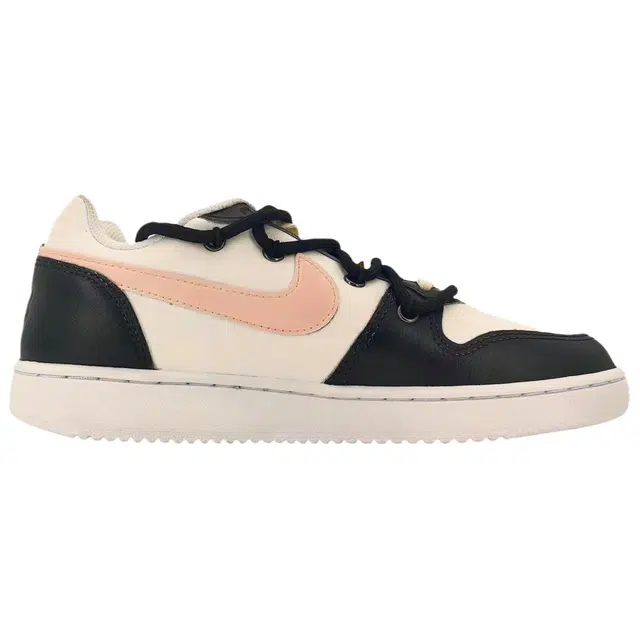 Nike EBERNON