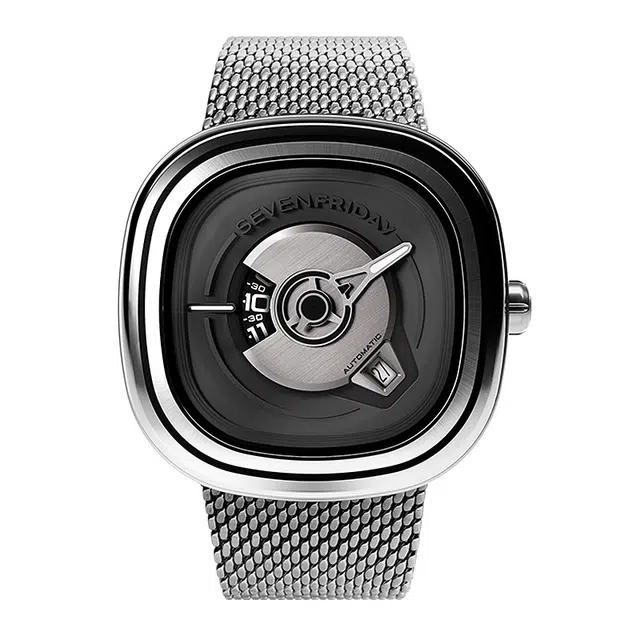 SEVENFRIDAY PE