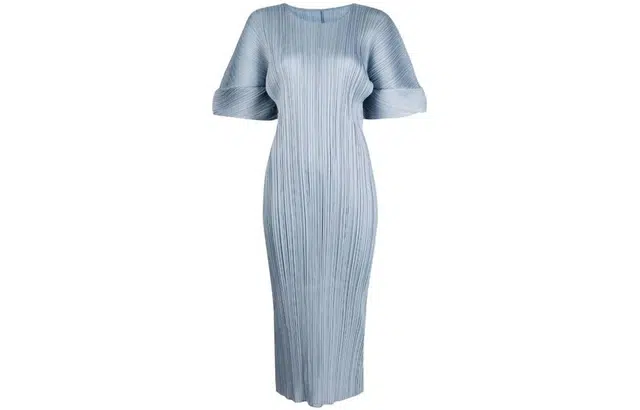 PLEATS PLEASE ISSEY MIYAKE