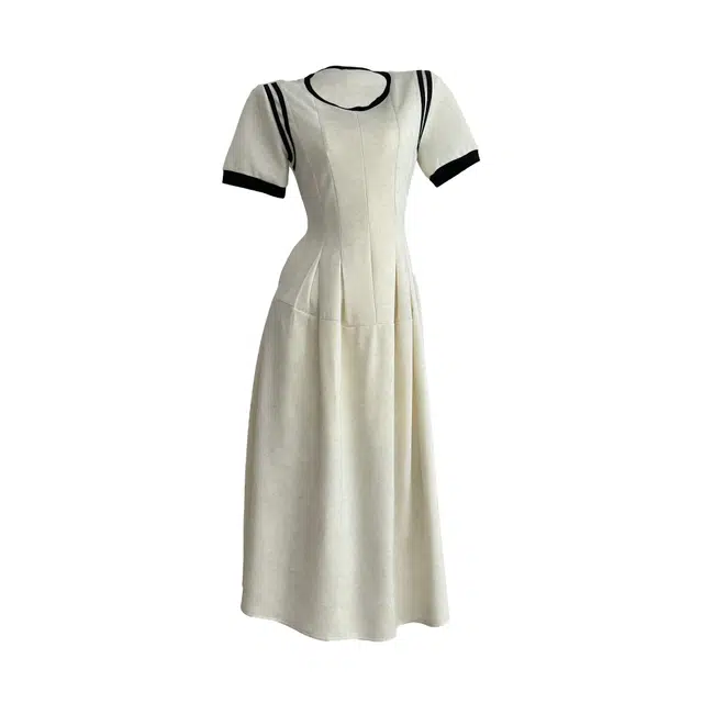 敲模女孩 法式慵懒风设计感拼接撞色气质收腰修身短袖连衣裙 女款