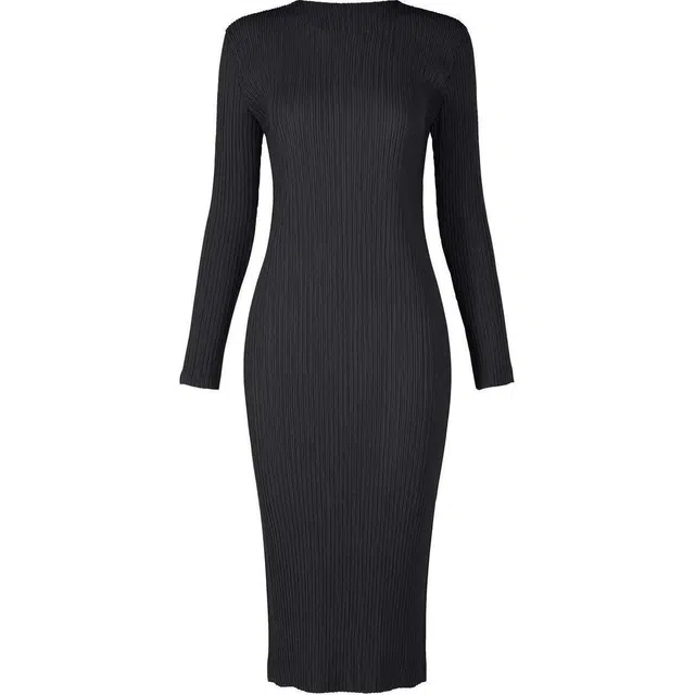 ISSEY MIYAKE HATCHING
