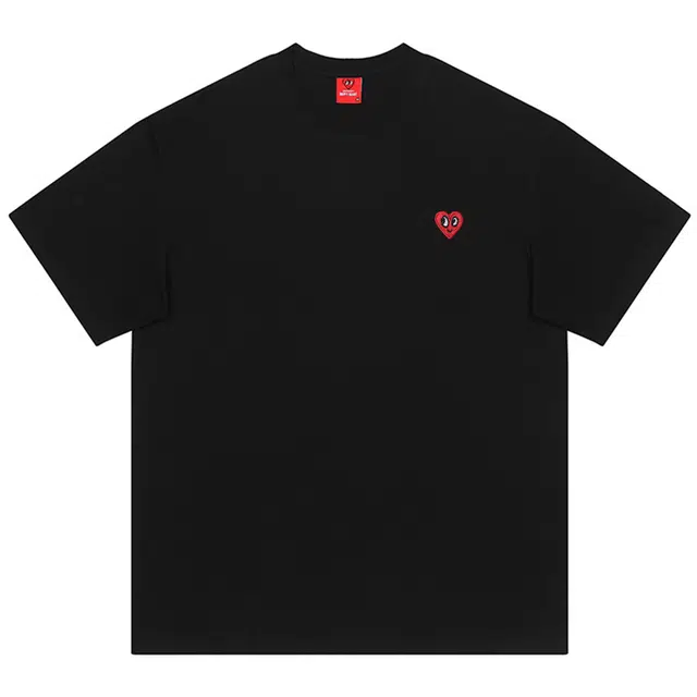 DIBINSAI STUDIO x CHARLES JANG'S HAPPY HEART T