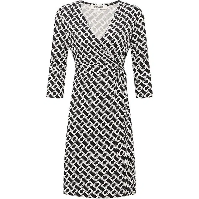 DIANE VON FURSTENBERG V