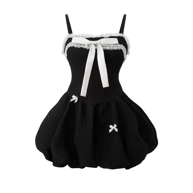 花山家的猫 拼色方领蕾丝边收腰蓬蓬吊带连衣裙 女款