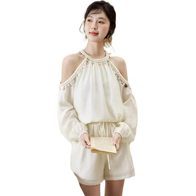 谜秀 古希腊轻法式露肩日常百搭波西米亚混纺宽松短裤通勤度假两件套休闲套装 女款 奶糖米杏