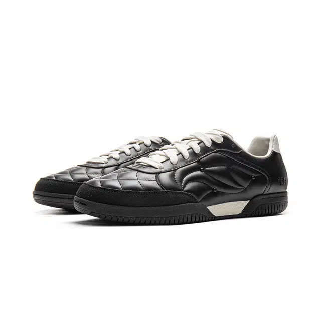 中国李宁 乒乓系列 时尚潮流 百搭 减震防滑耐磨 低帮 生活休闲鞋 男女同款 黑色