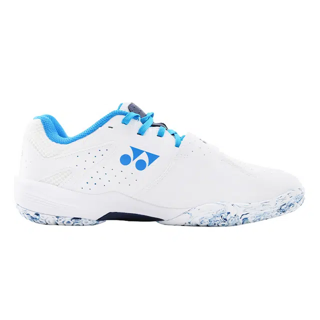 YONEX