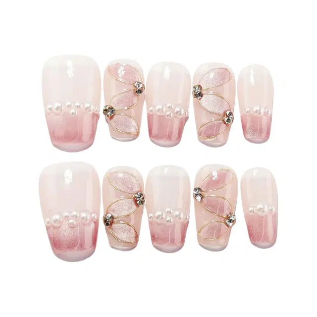 计轩 手绘珍珠猫眼显白  穿戴甲 方型裸粉色晕染