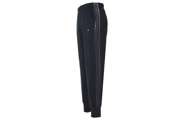 adidas originals Cuffed Pant Logo