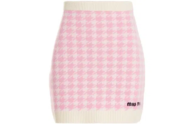 MIU MIU FW22 Logo
