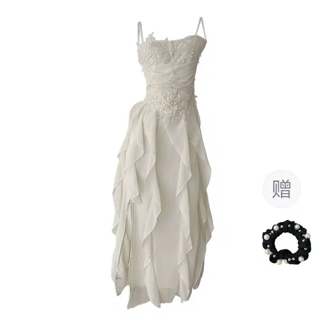 雾闪闪 纯色方领收腰显瘦吊带连衣裙 女款