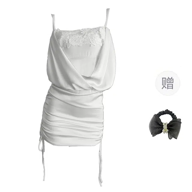 雾闪闪 高级设计感优雅时尚气质性感立体绣花吊带连衣裙 女款