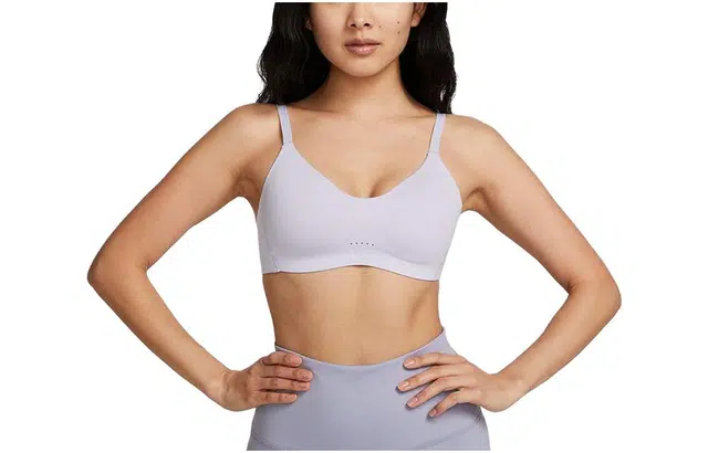 Nike Alate Minimalist