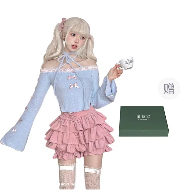 御茶家 告白舞曲 一字肩挂脖蕾丝拼接蝴蝶结喇叭袖纯欲裙装套装 女款 两件套 粉蓝撞色 多巴胺