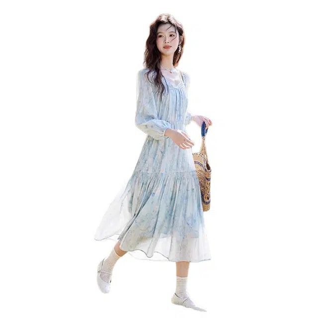 谜秀 时尚舒适百搭长袖连衣裙 女款 奈良蓝花