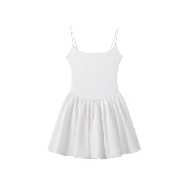 敲模女孩 芭蕾风修身甜美少女感收腰高级感花苞公主裙度假风吊带连衣裙 女款