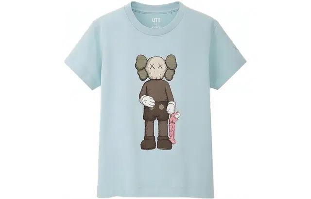UNIQLO UNIQLO KAWS LogoT