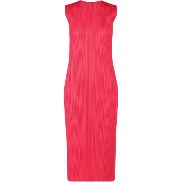 PLEATS PLEASE ISSEY MIYAKE