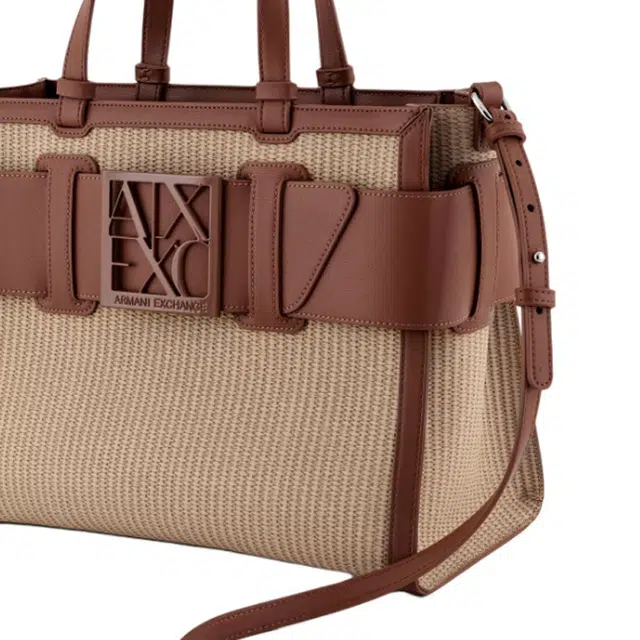 ARMANI EXCHANGEAE