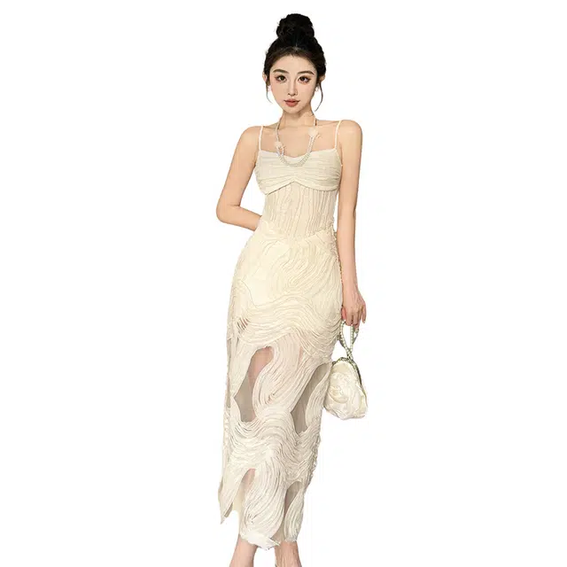 涂诗菲 片影仙踪设计法式肌理感拼接提花长款吊带连衣裙 女款 白色
