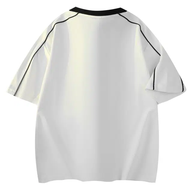 maxim's de paris T
