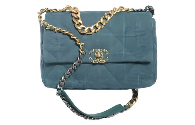 CHANEL 19Bag