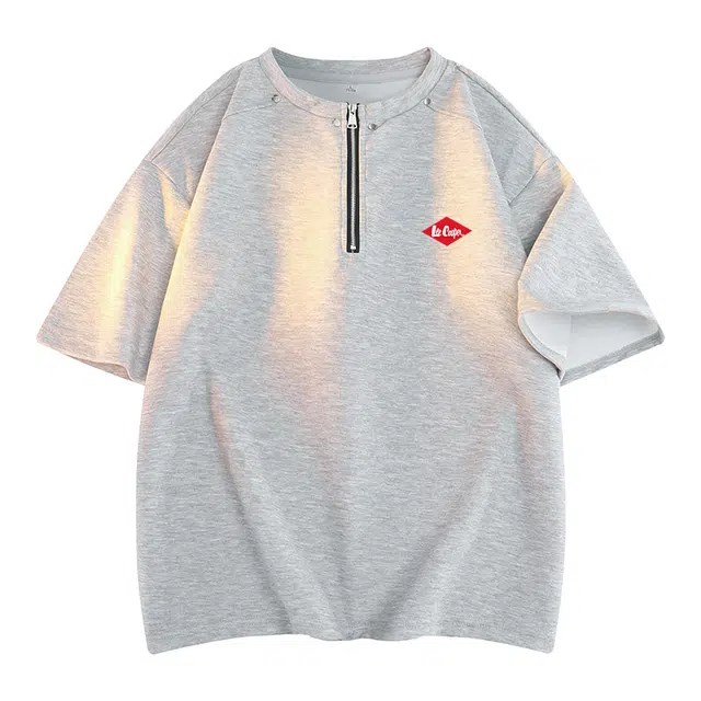 Lee Cooper T
