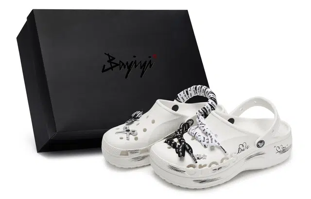 Crocs Baya Platform Clog 811