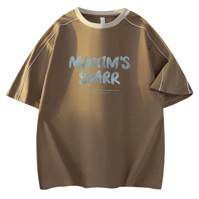maxim's de paris T